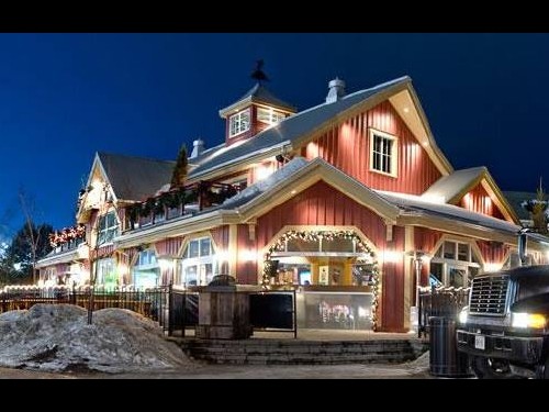Rusty's is the hub of activity at the base of the Silver Bullet lift in the heart of the Village at Blue Mountain!
