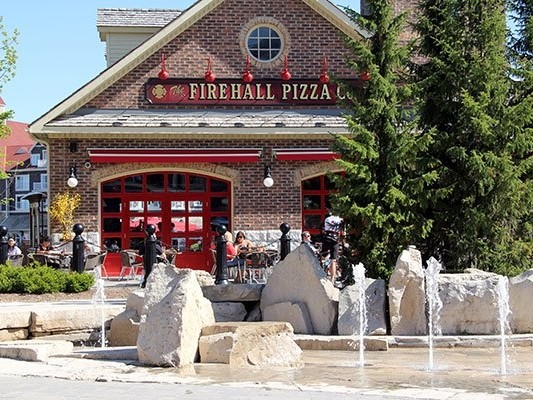Firehall Pizza, Blue Mountain Village