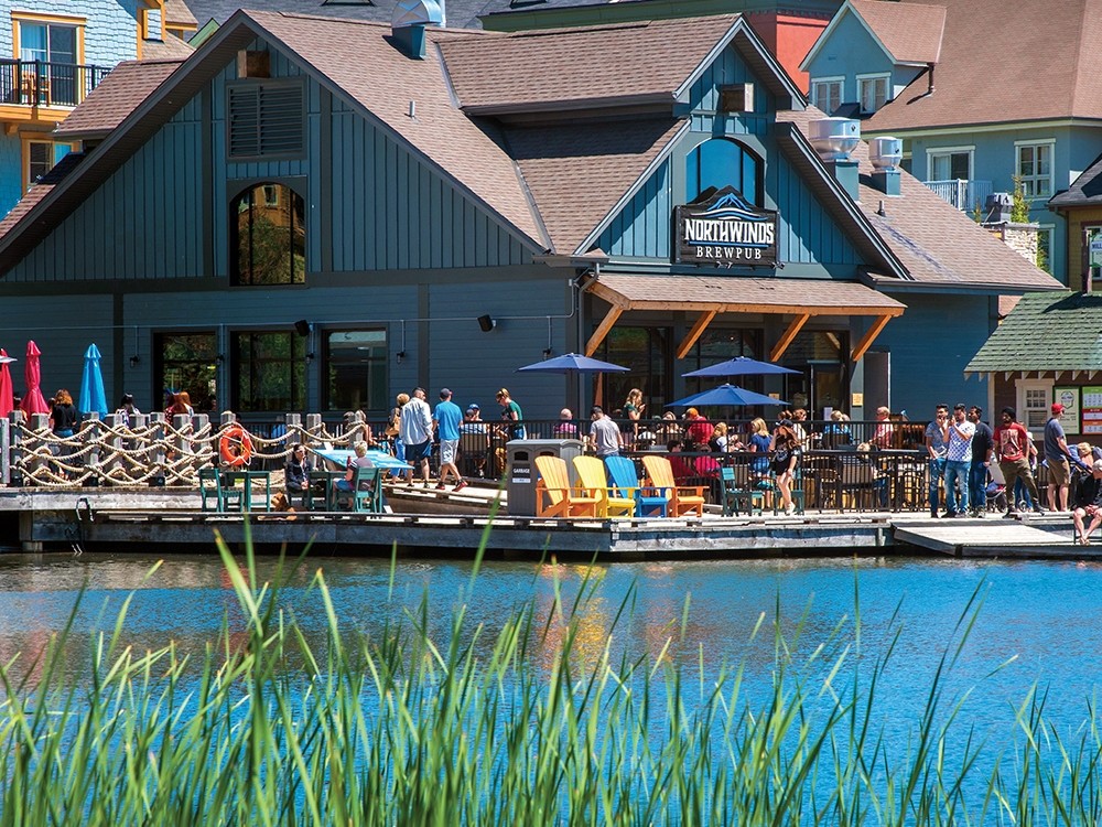 photo of exterior of Northwinds Brewpub in Blue Mountain Village