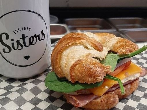 Sisters Café