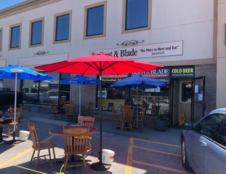 Grey’s Boot & Blade Restaurant