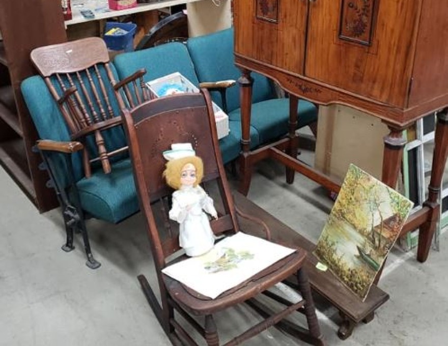 Buy Sell Antiques of Hanover