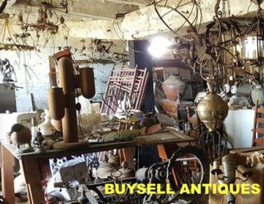 Buy Sell Antiques of Hanover
