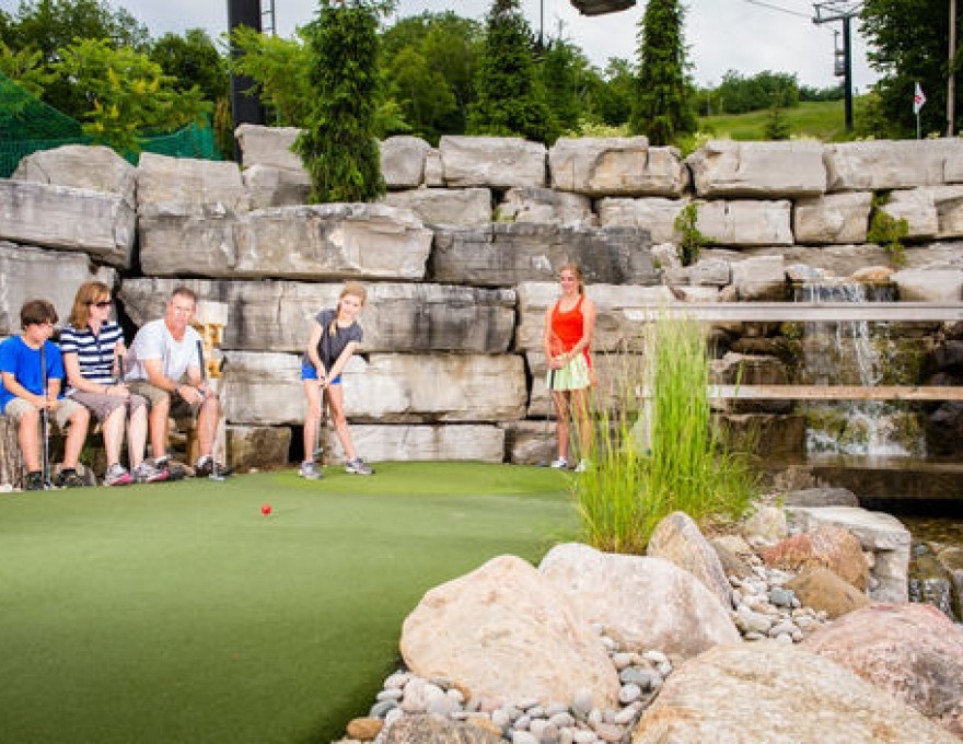 Cascade Putting Course