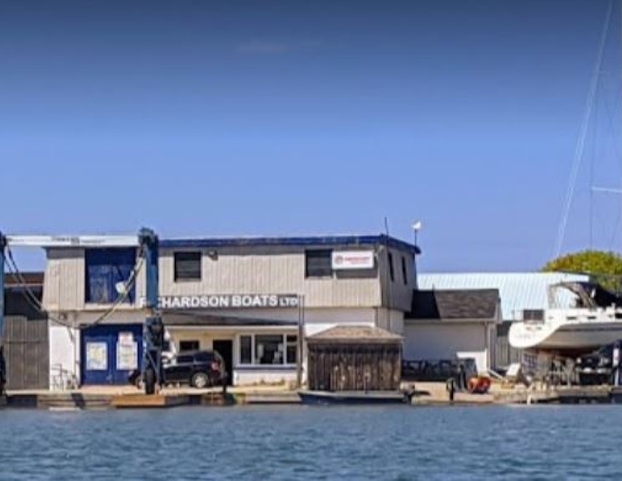 Cliff Richardson Boats Ltd