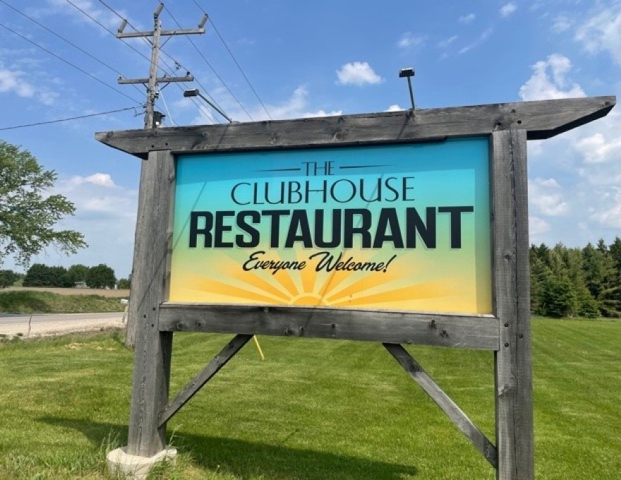 Clubhouse Restaurant