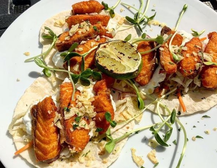 Sweetwater Restaurant at Cobble Beach