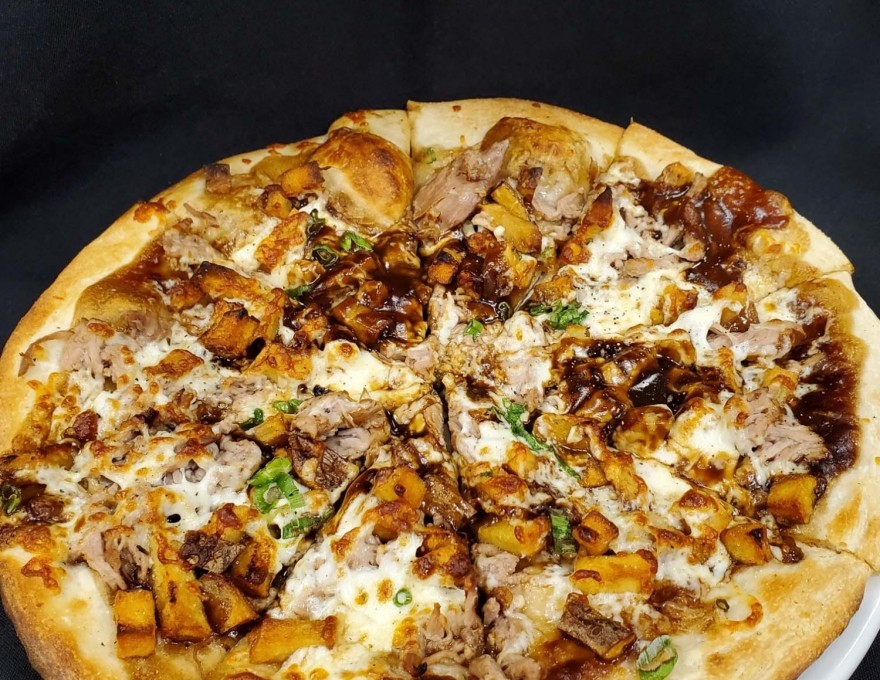 Bishop's Landing in Best Western Inn on the Bay