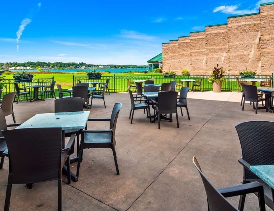 Best Western Inn On The Bay