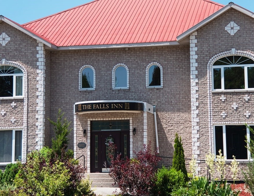 The Falls Inn