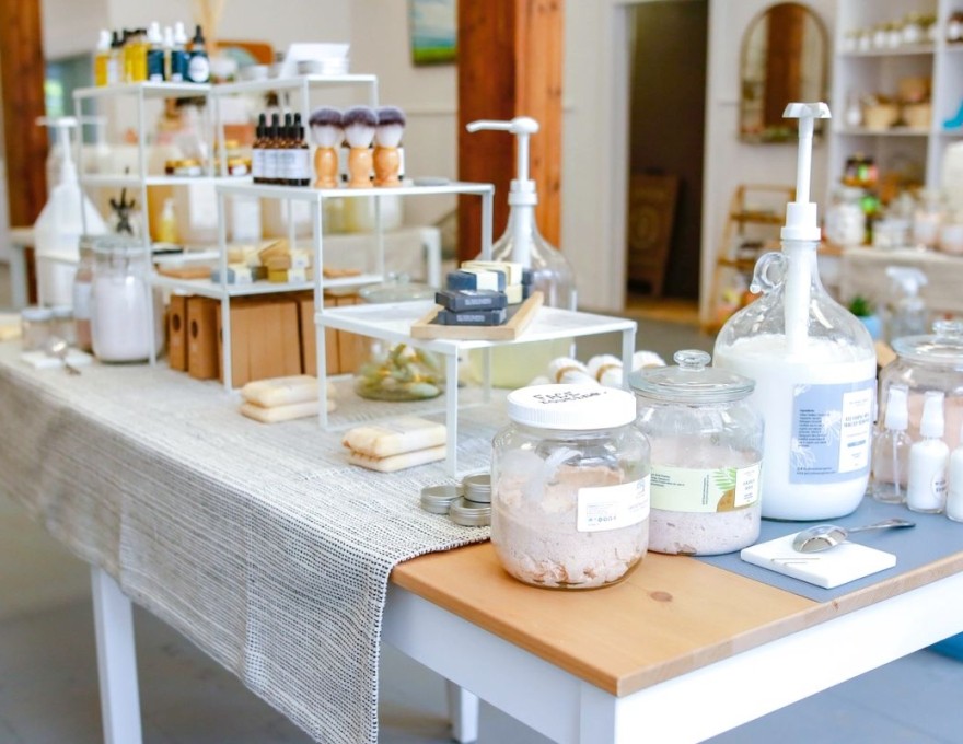 THE MEAFORD REFILLERY