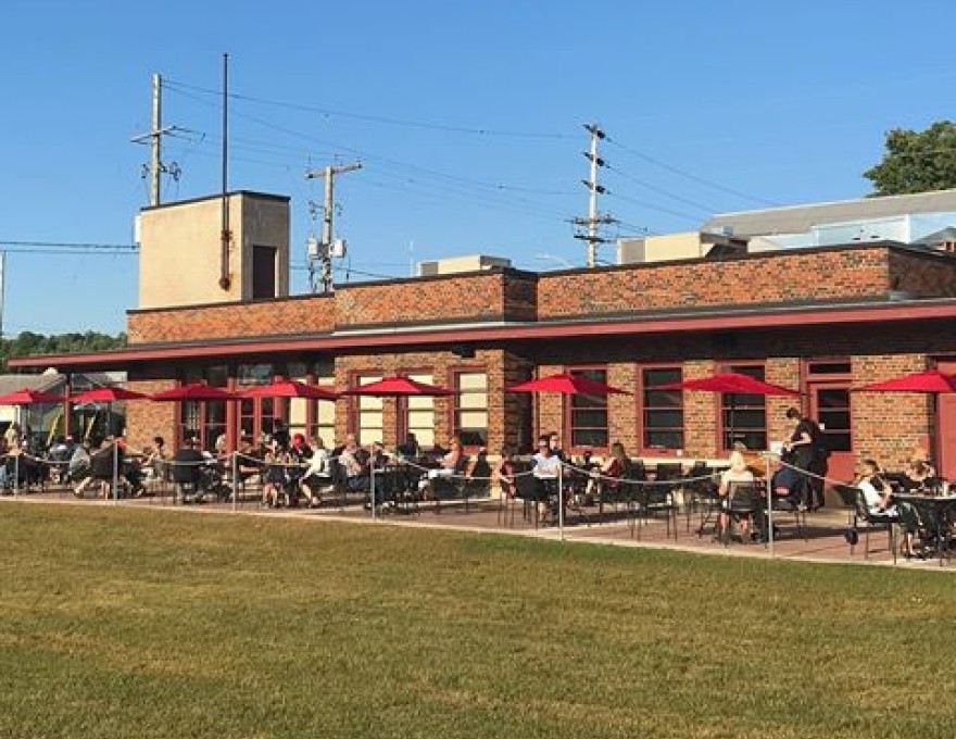 Mudtown Station Brewery and Restaurant