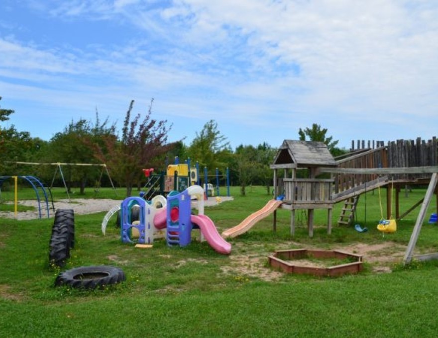 Roebuck - Roots RV Resorts