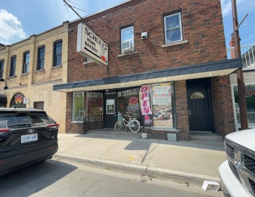 Schultz's Gone Totally Baked