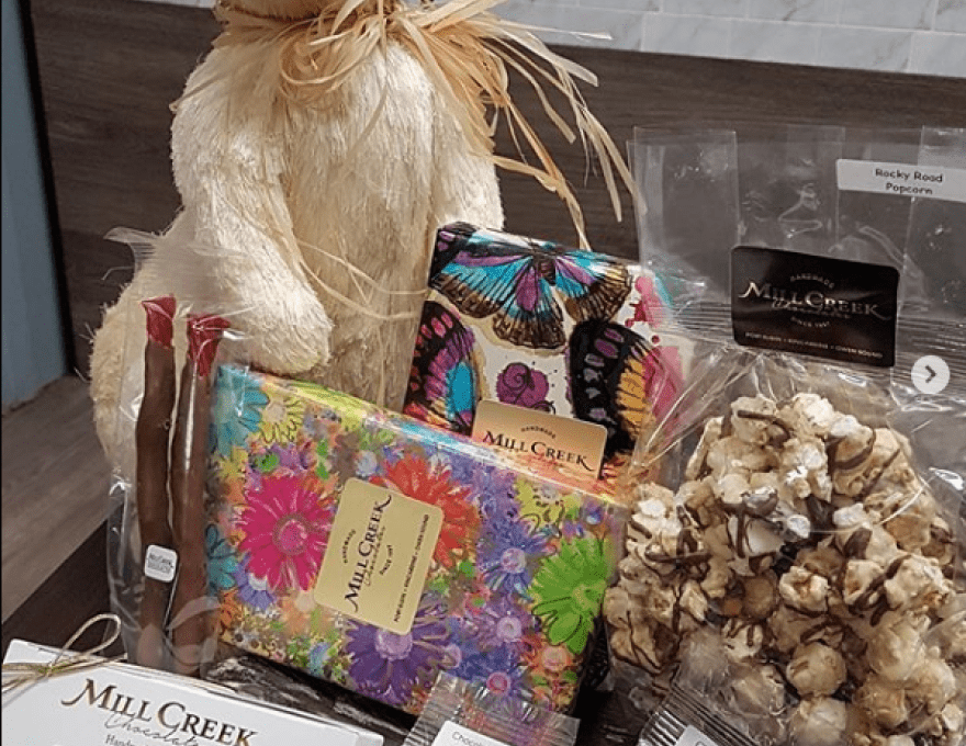 Harriet's Flower &amp; Gift Shop