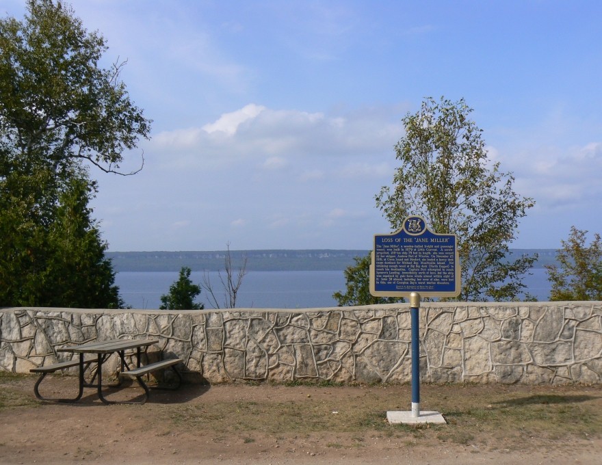 Colpoy's Bay Scenic Lookout