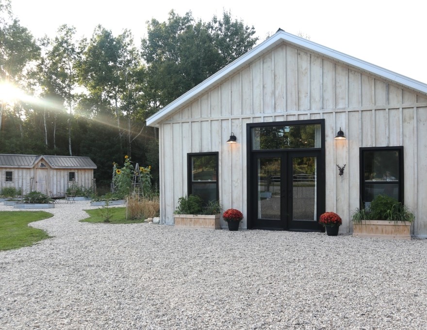 Exterior of Red Hen Artisanale building