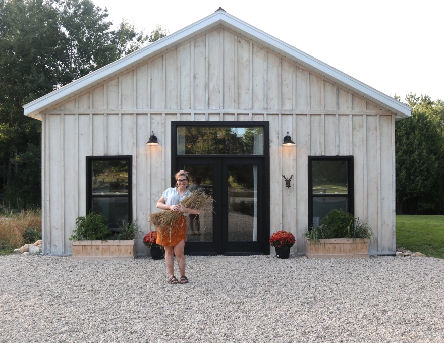 Exterior of Red Hen Artisanale building
