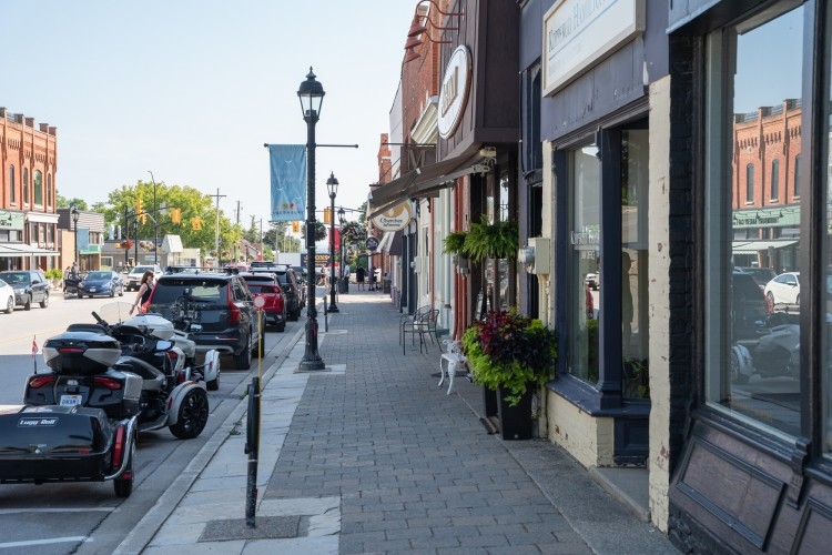 North on Bruce Street North on Bruce Street