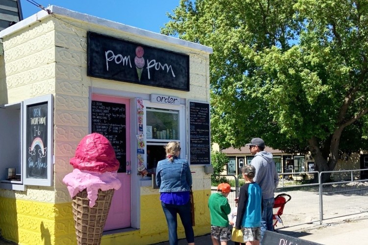 PomPom PomPom