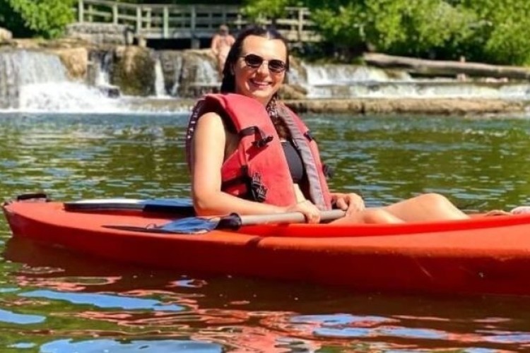 girl on Kayak