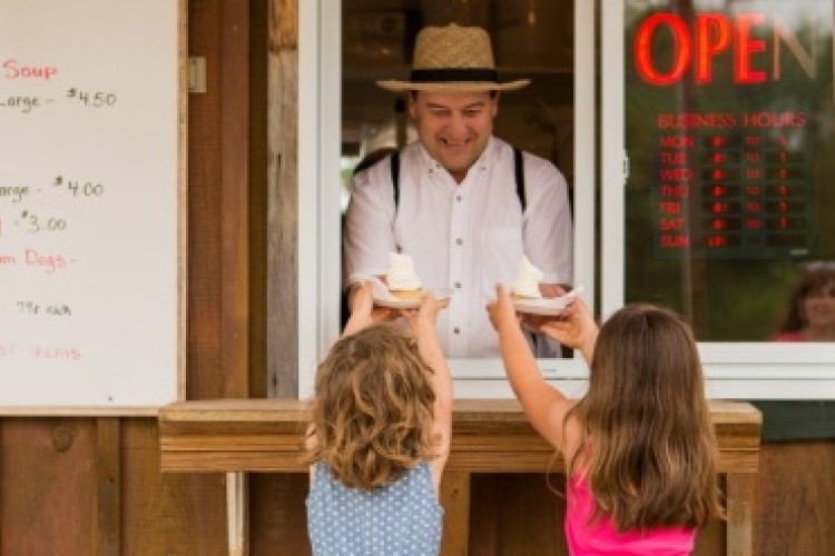 Butter Tarts &amp; Buggies photo
