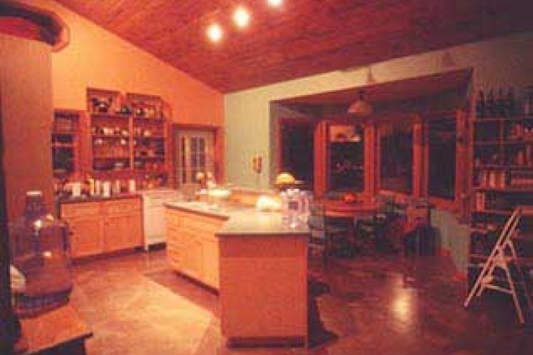 Gourmet, eat-in kitchen