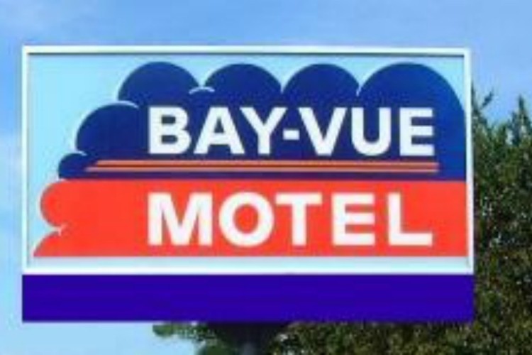 Bay Vue Sign