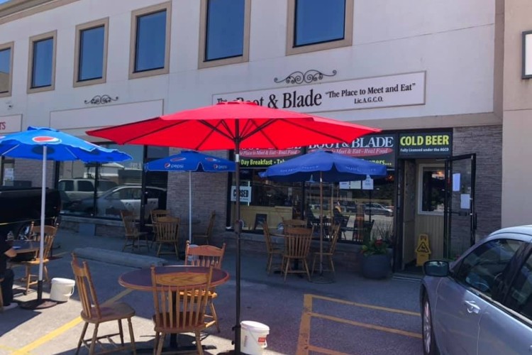 Grey’s Boot & Blade Restaurant