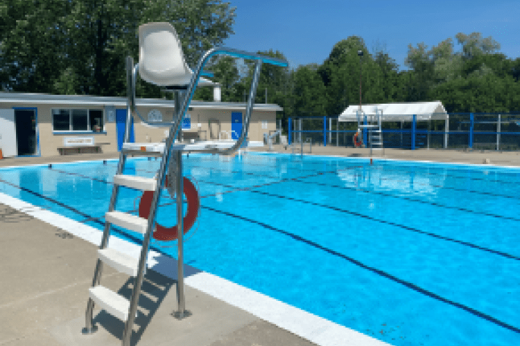 Blue Dolphin Pool
