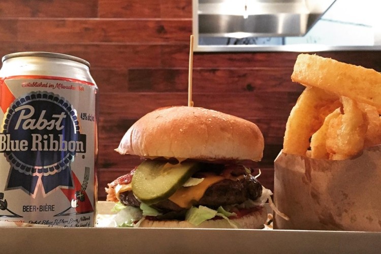 Chuck Burger Blue Mountain Village