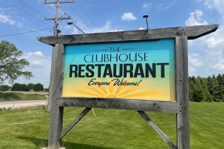 Clubhouse Restaurant