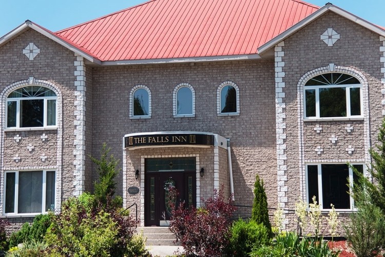 The Falls Inn
