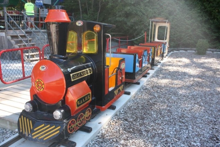 children's train ride