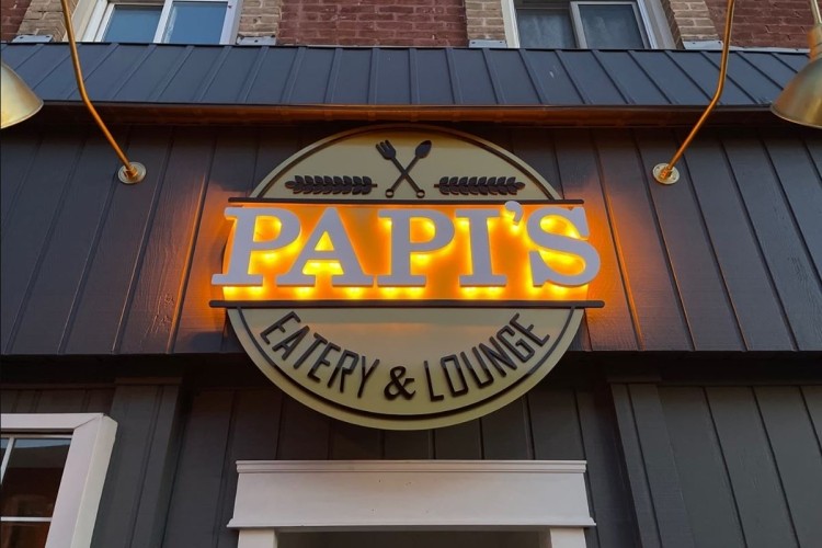 Street view of Papi's Eatery