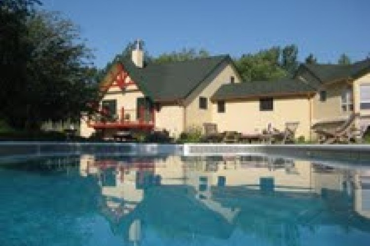 salt water pool at Inn