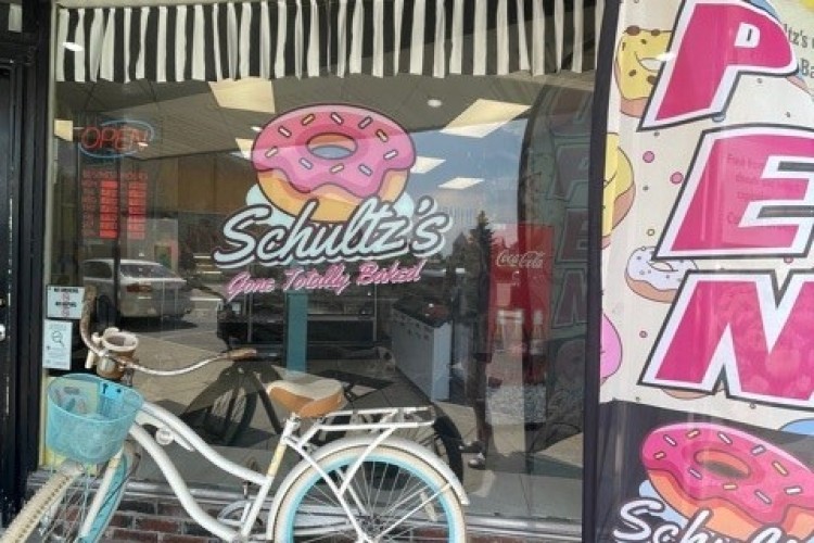 Schultz's Gone Totally Baked