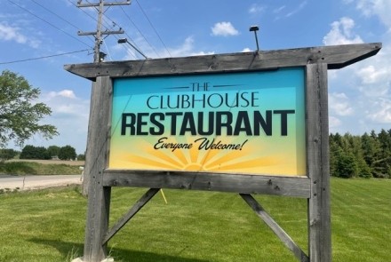 Clubhouse Restaurant 